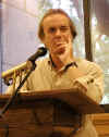 Martin Amis 1 - p - s.jpg (213917 bytes)