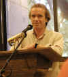 Martin Amis 2 - p - s.jpg (248083 bytes)